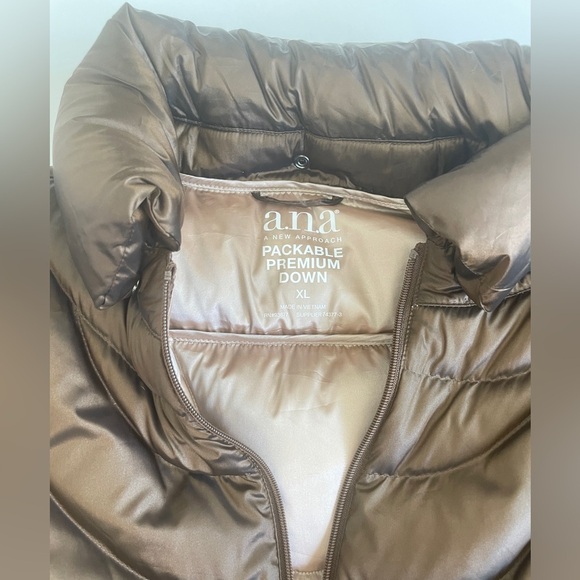 a.n.a Down Puffer Jacket Packable Hooded Bronze Brown Sz XL Winter Versatile - Picture 5 of 15